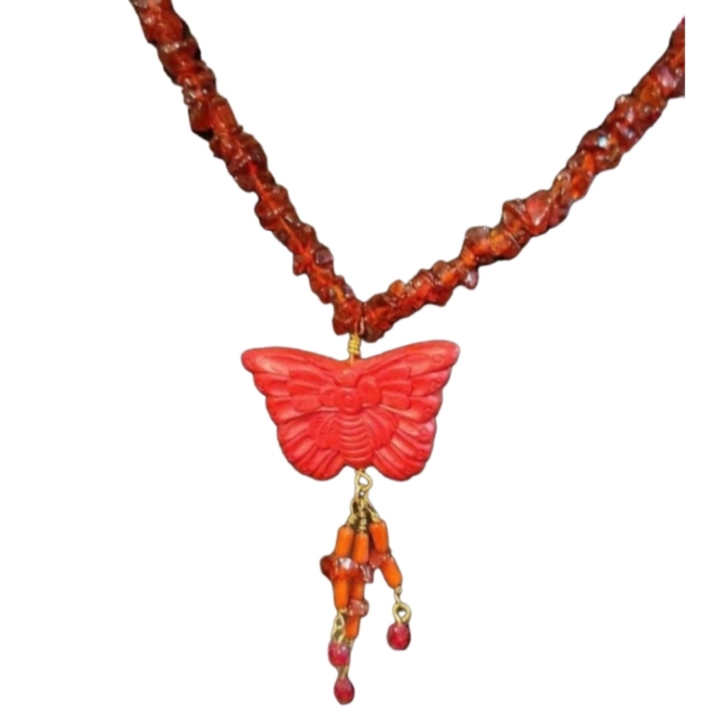 Yochi Signed Agate Chip Beads And Carved Butterfly Necklace